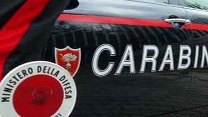 Olbia, la sua auto è troppo lenta: turista preso a sprangate