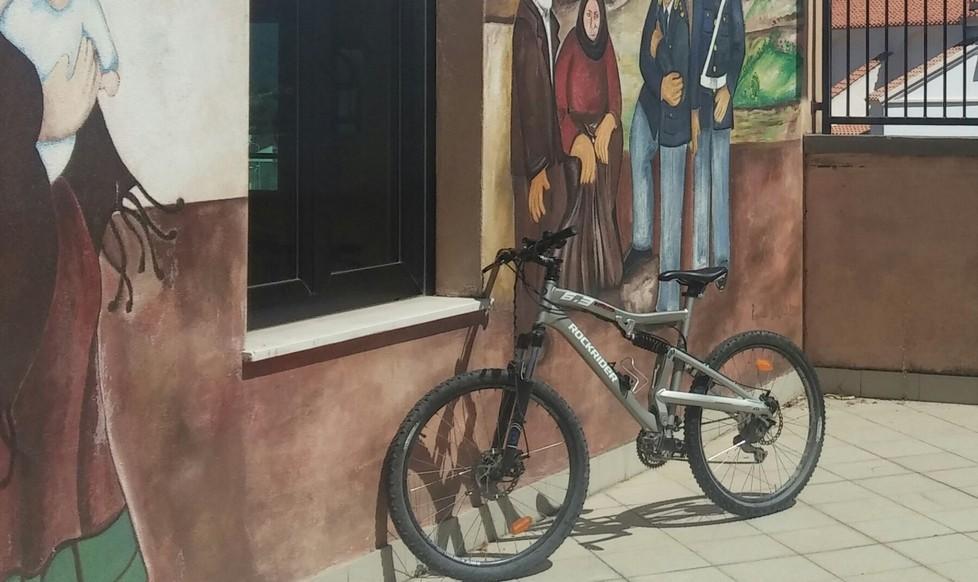 Orgosolo, ritrovata una mountain bike rubata a due turisti