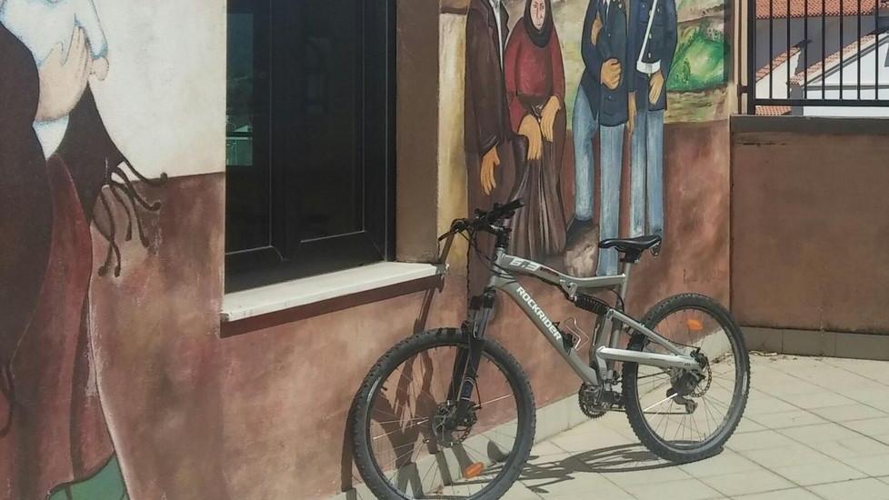 Orgosolo, ritrovata una mountain bike rubata a due turisti