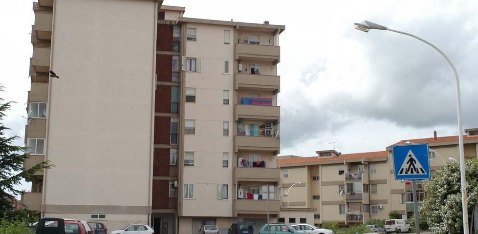 Area avvierà il restauro delle vecchie case popolari 