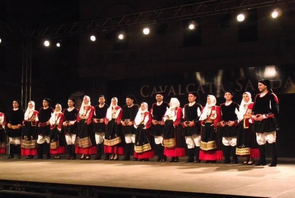 Spettacolo di beneficenza per acquistare un defibrillatore