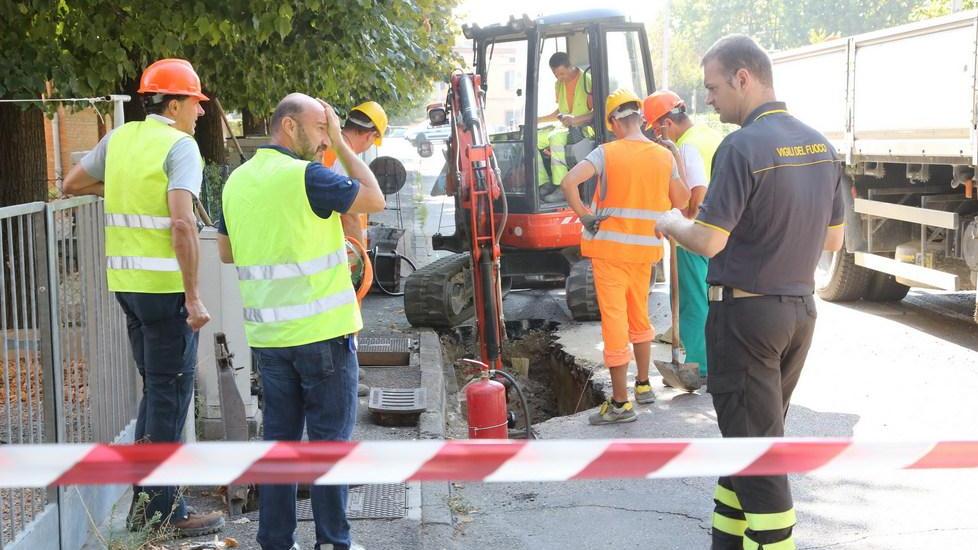 Allarme per fuga di gas