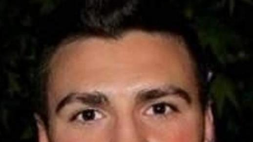 Schianto con la moto, muore a 22 anni