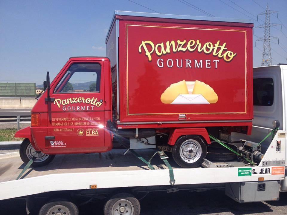 L'arrivo sull'Elba dell'Ape di Panzerotto Gourmet