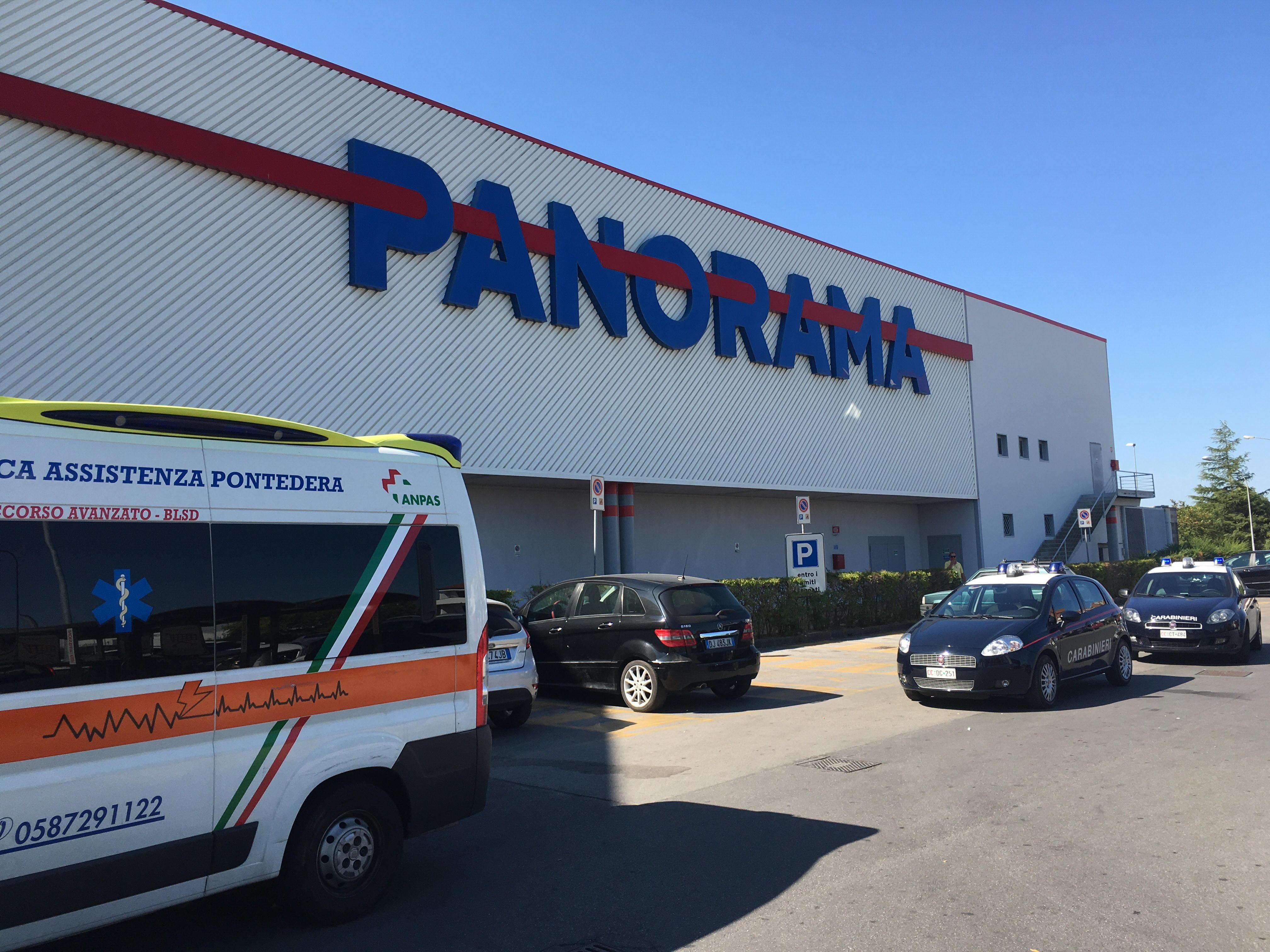 l'arrivo dell'ambulanza a Panorama