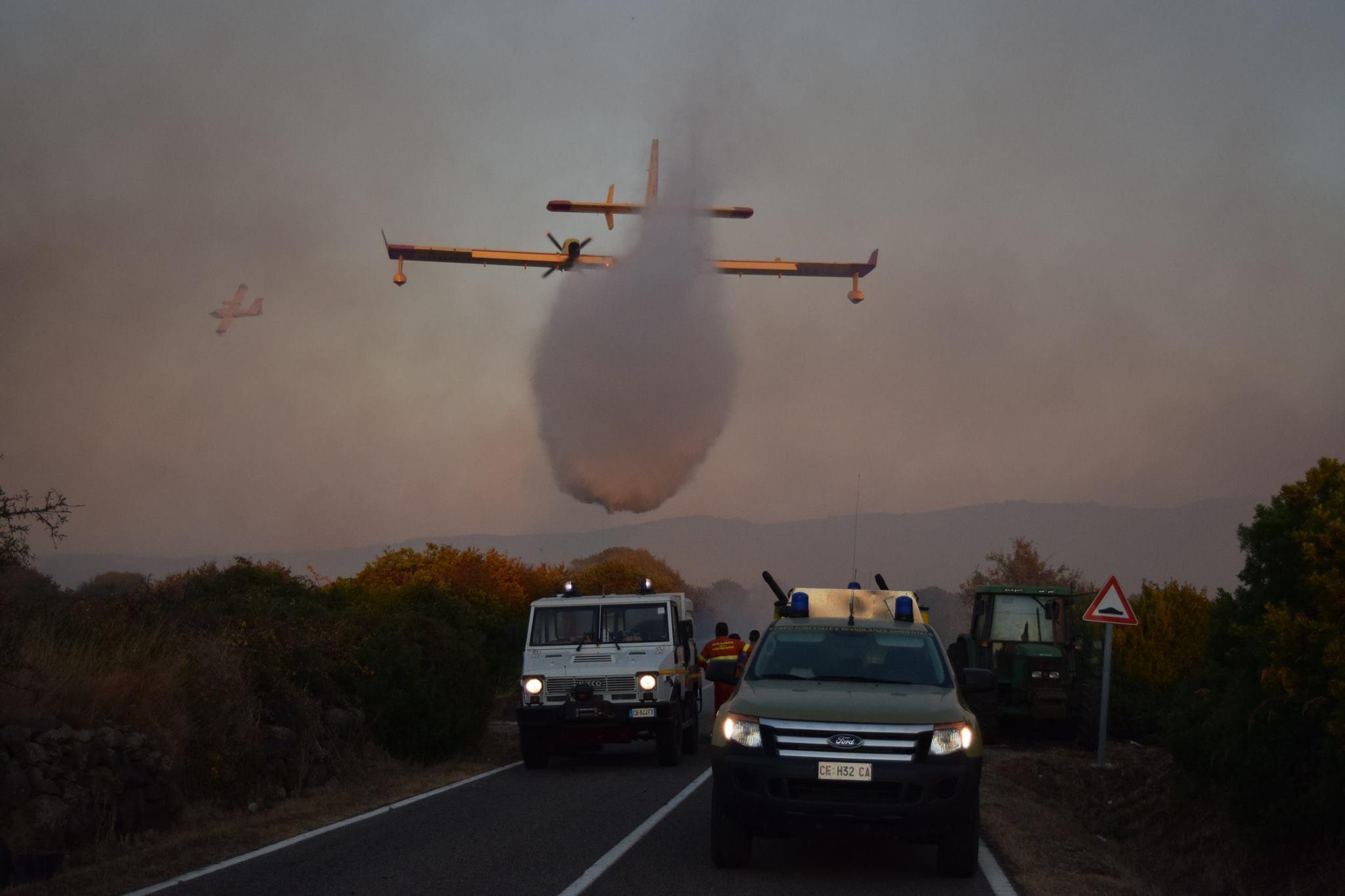 Un Canadair in azione