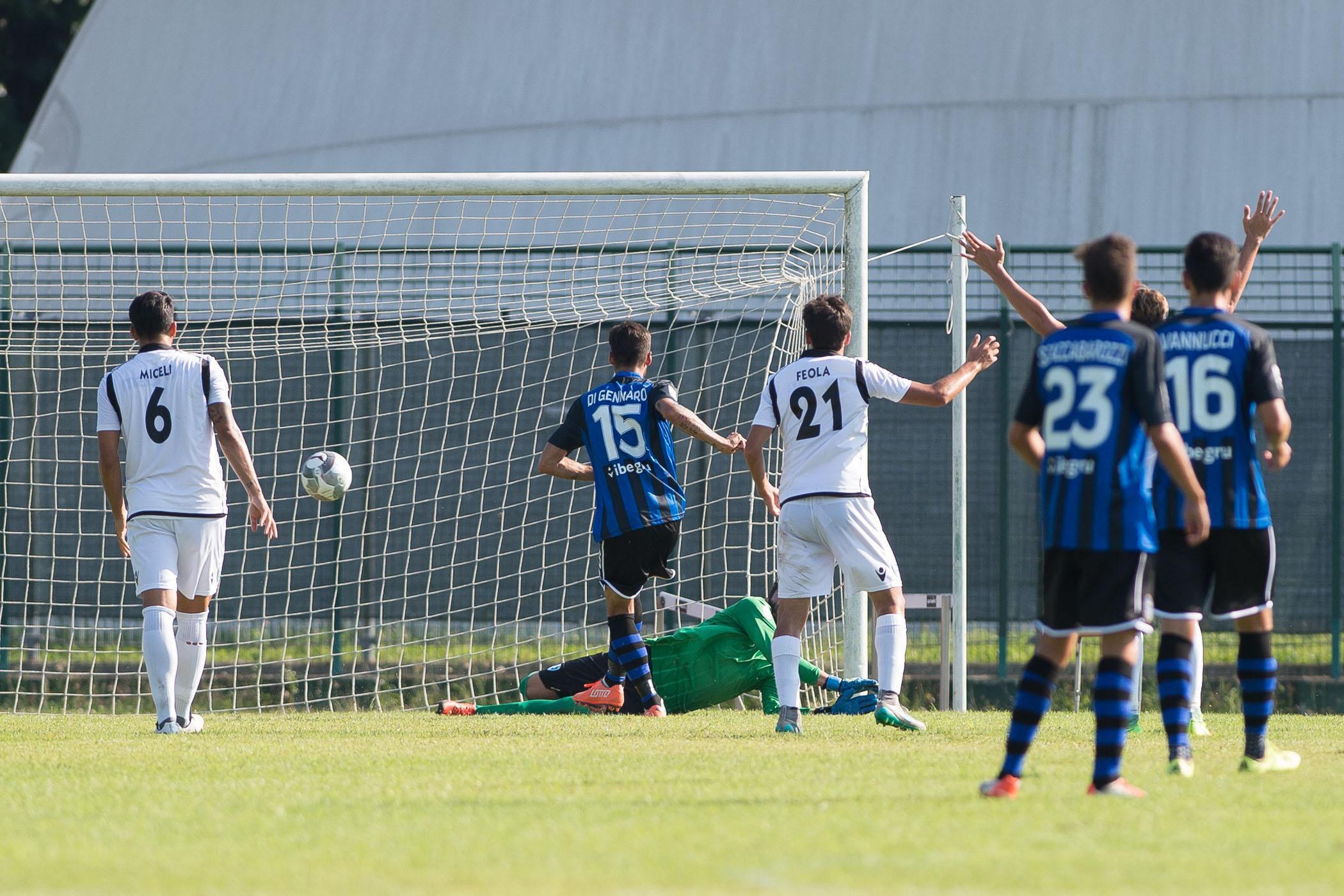 L'Olbia parte male, bianchi ko a Renate (2-1) 