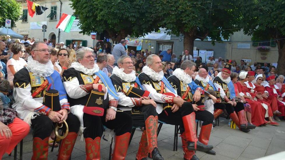 L’Accademia della bugia vola in Belgio