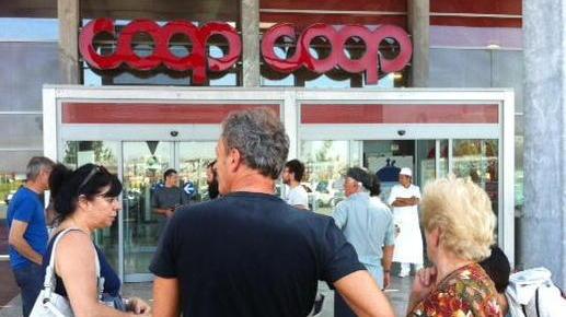 Coop si adegua agli altri e apre in tutti i festivi