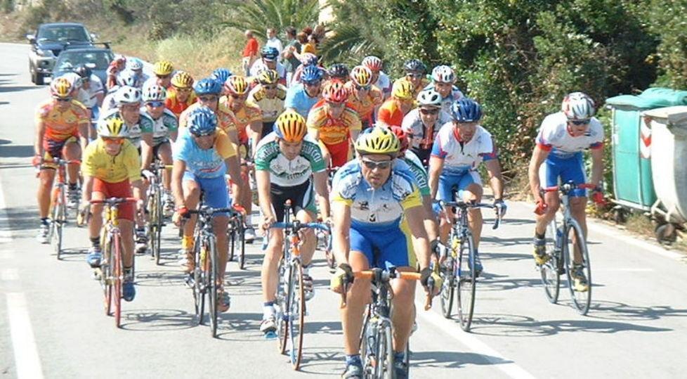 Domani trofeo “Città di Ossi” di ciclismo