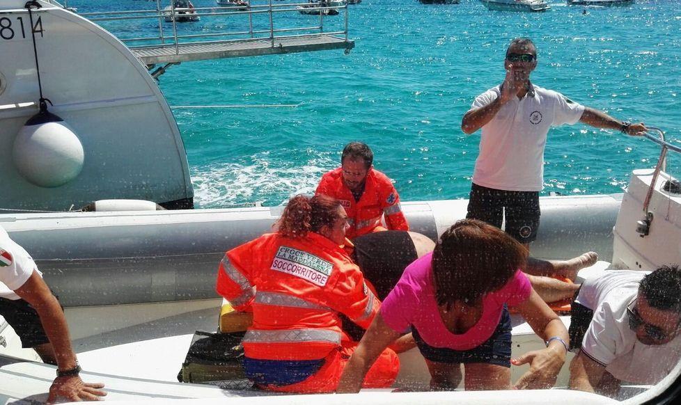 Ha un malore, interviene la Capitaneria