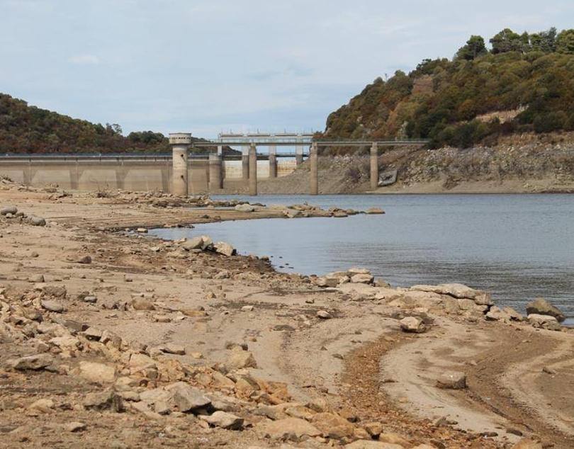 Siccità e incendi, la Gallura è un deserto 