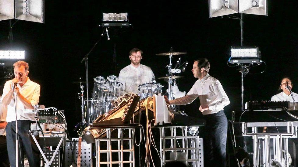 I mitici Soulwax elettrizzano l’arena