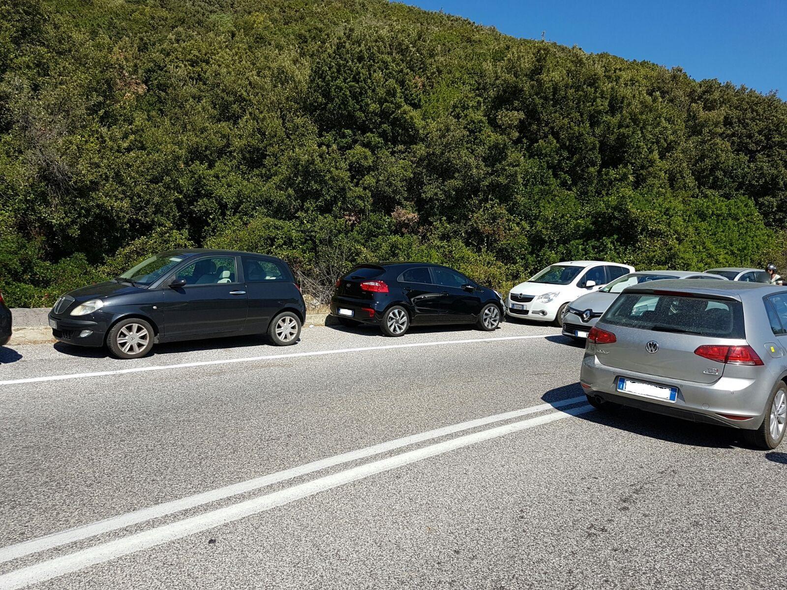 Pioggia di multe della polizia municipale sul lungomare: 115 in un giorno 