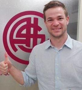 Firma in sede per Jonathan Rossini