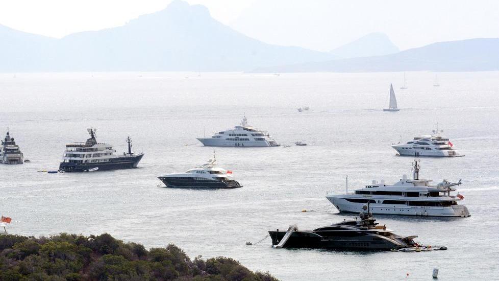 Estate lunga in Costa con gli ex-campioni della racchetta