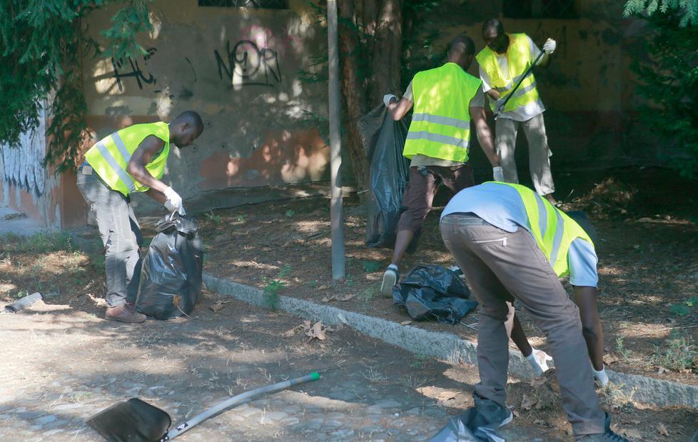 Modenesi e migranti insieme per il Parco 