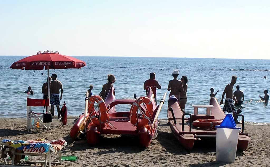 Il bagno Sirena nei momenti della tragedia