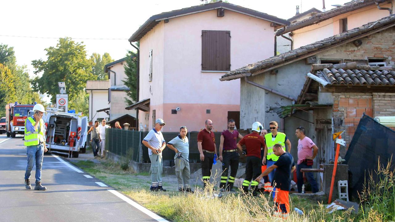 Fuga di gas, 50 persone allontanate dalle abitazioni
