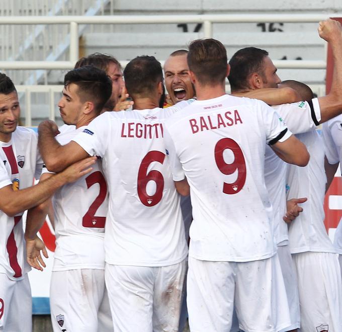 Diavolo Cosmi In zona Cesarini salva la pelle 