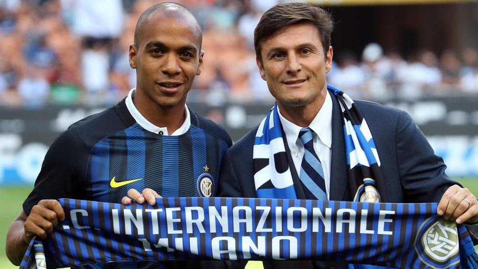 La Juve perde Zaza e cerca Fabregas Inter, c’è Joao Mario e arriva Gabigol