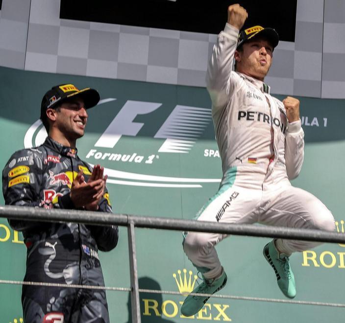 Incidenti a Spa, Ferrari ko Rosberg vince nel caos 