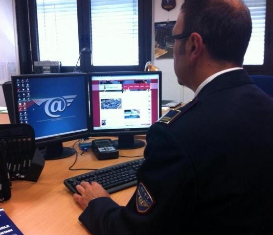 La polizia postale ha avviato le indagini