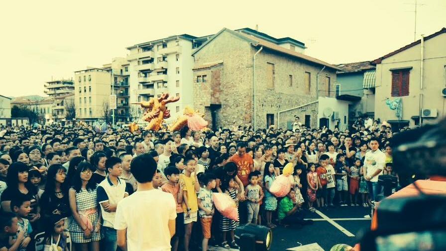 Uno spettacolo nella Piazza dell'Immaginario
