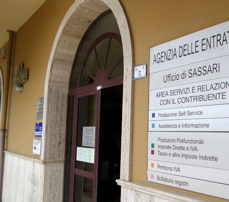 Sassari, addio ufficiale a via Roma per l’ufficio del Catasto 
