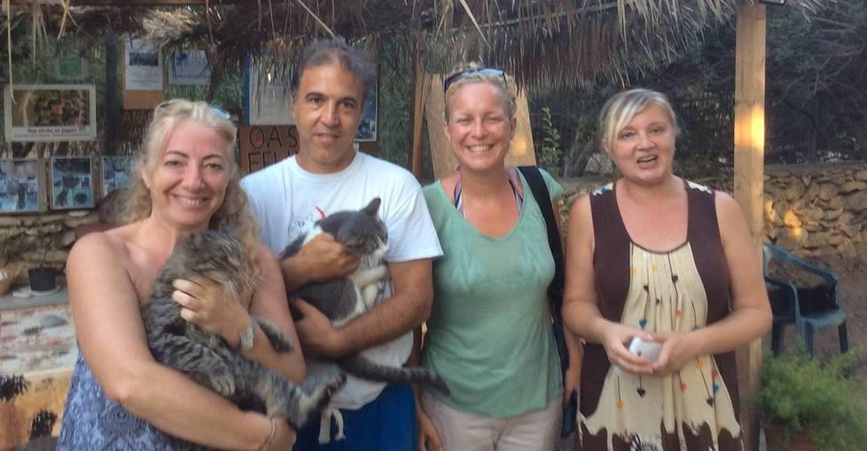 Non solo gatti, all’Oasi felina Save the dogs