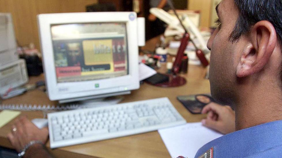Truffa online, denunciata una 67enne