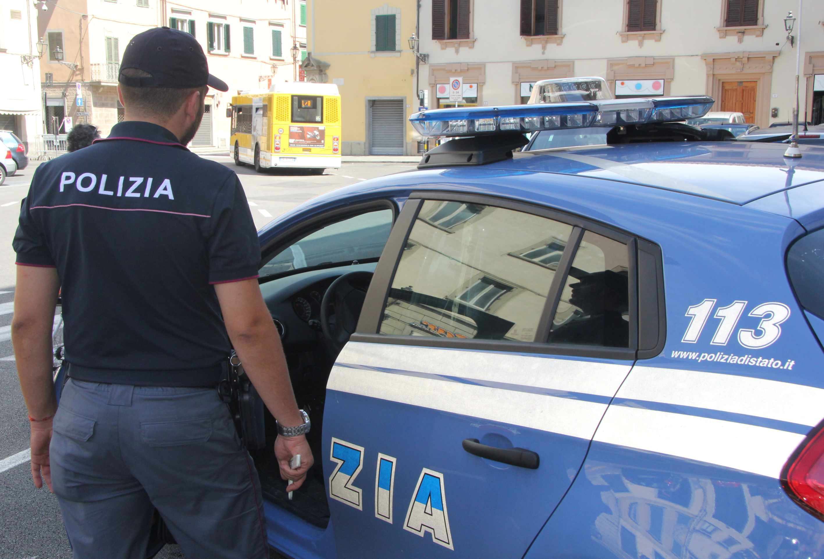 Una pattuglia di polizia