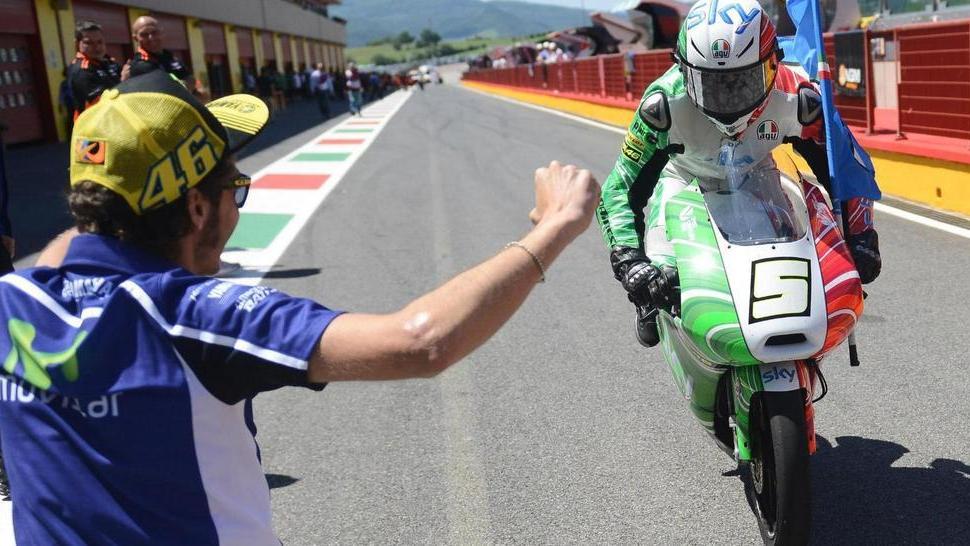 Rossi e l’ex pupillo Romano Fenati un idillio finito nel modo peggiore