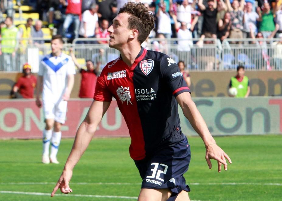 Cagliari: caccia aperta a regista e terzino 
