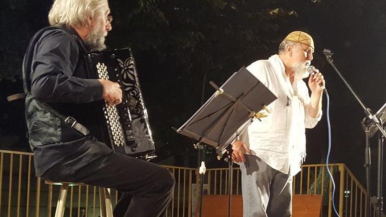 Un viaggio musicale nella storia contro la guerra