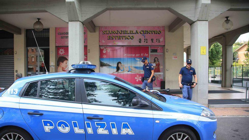 Prostituzione, nuovo blitz Chiuso un centro massaggi