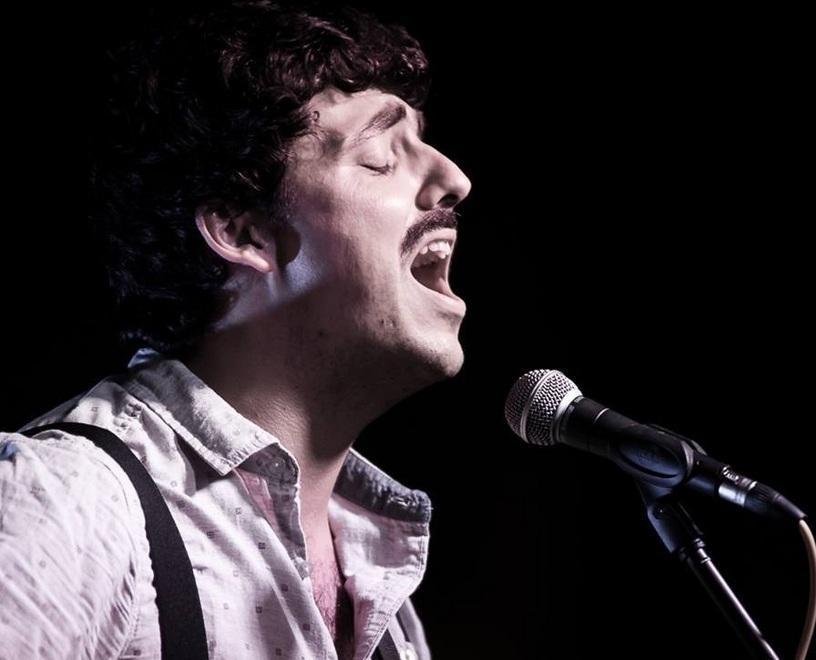Omaggio ai Beatles Domani in scena gli “Helter Shelter”