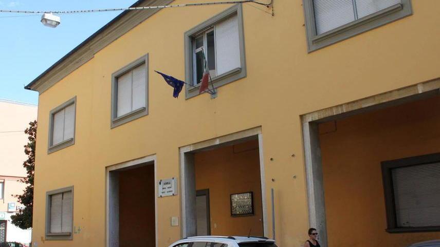 La succursale di via Garibaldi dell'istituto Alberghiero (foto Nucci)