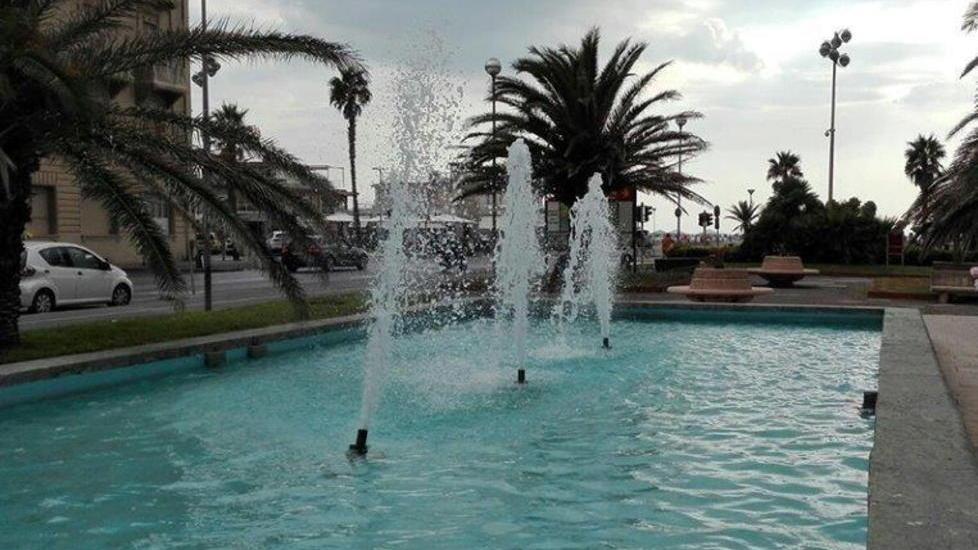 Riaccesa la fontana in piazza Puccini