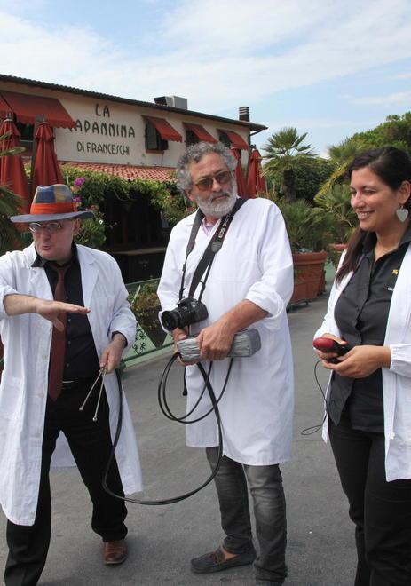 In vacanza in Versilia per cacciare fantasmi «Verremo ancora» 