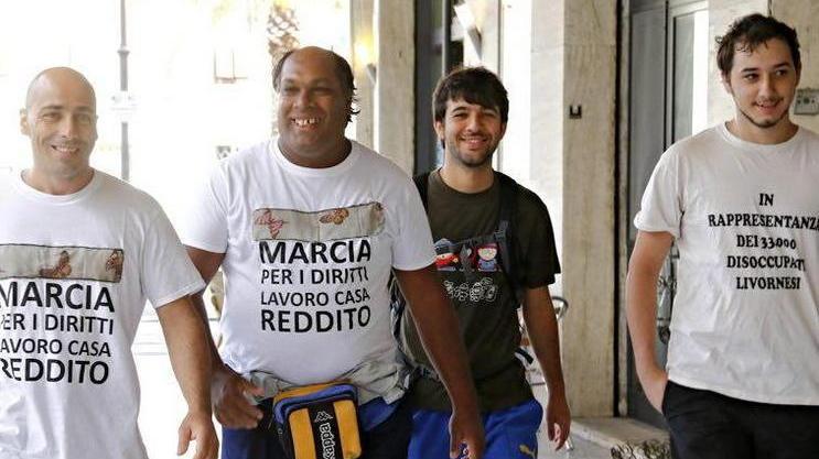 Marcia Livorno-Pisa per il reddito