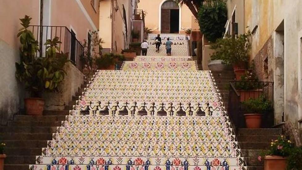 Tutti pazzi per l’arazzo di Santa Lucia