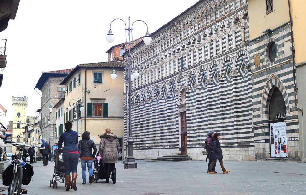 Palco Città, in via Cavour un teatro all’aperto 