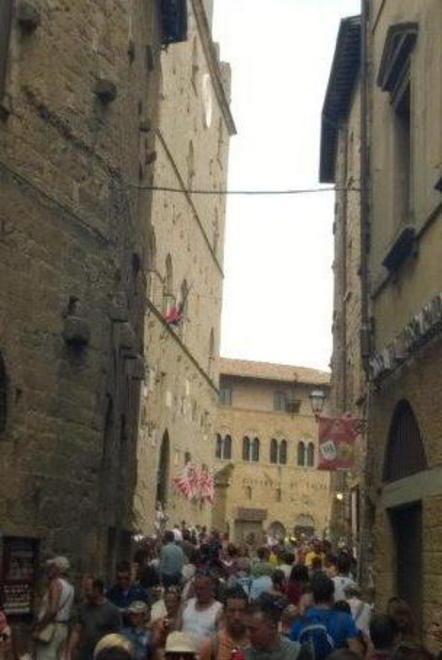 Festa medievale, rimane da sciogliere il nodo dei parcheggi 