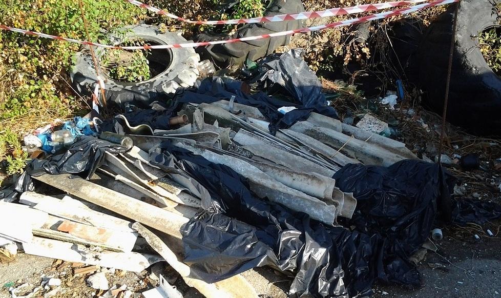 Discarica abusiva di eternit Alla Sgrilla si attende la ditta