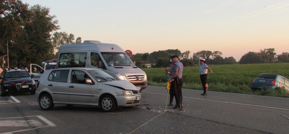 Scontro tra due auto Paura lungo la Romea 