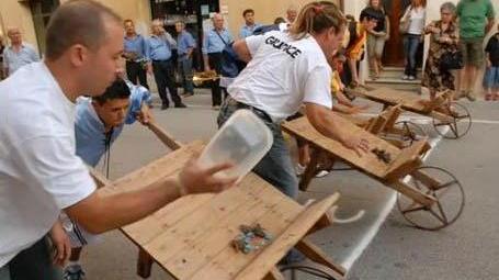 Rane e carrettini, è il gran giorno del palio di Paganico