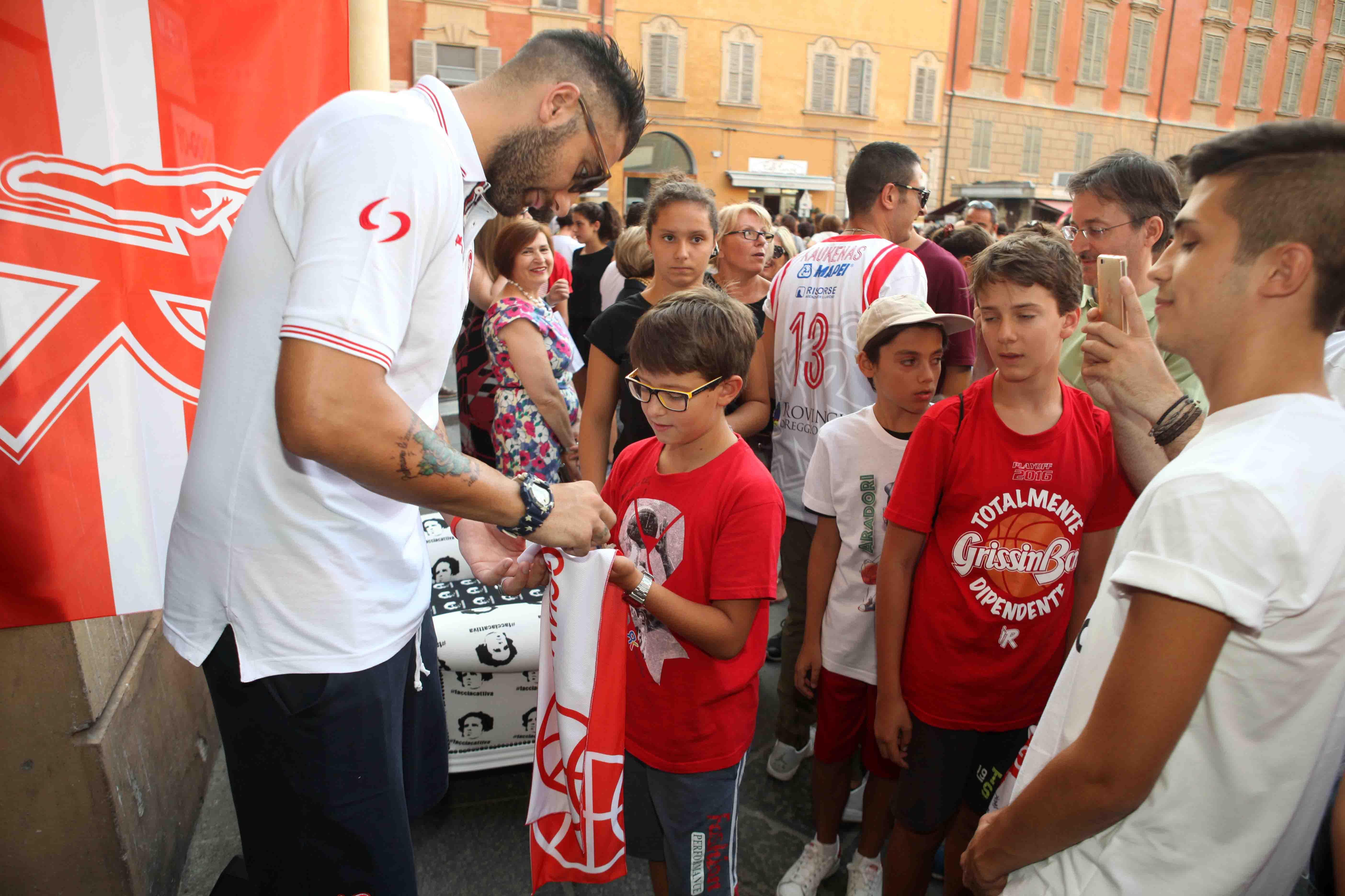 Inaugurazione dello store della Grissin Bon