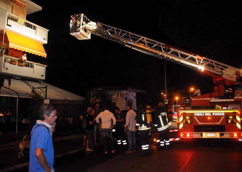 A fuoco i contatori, paura all’ora di cena 