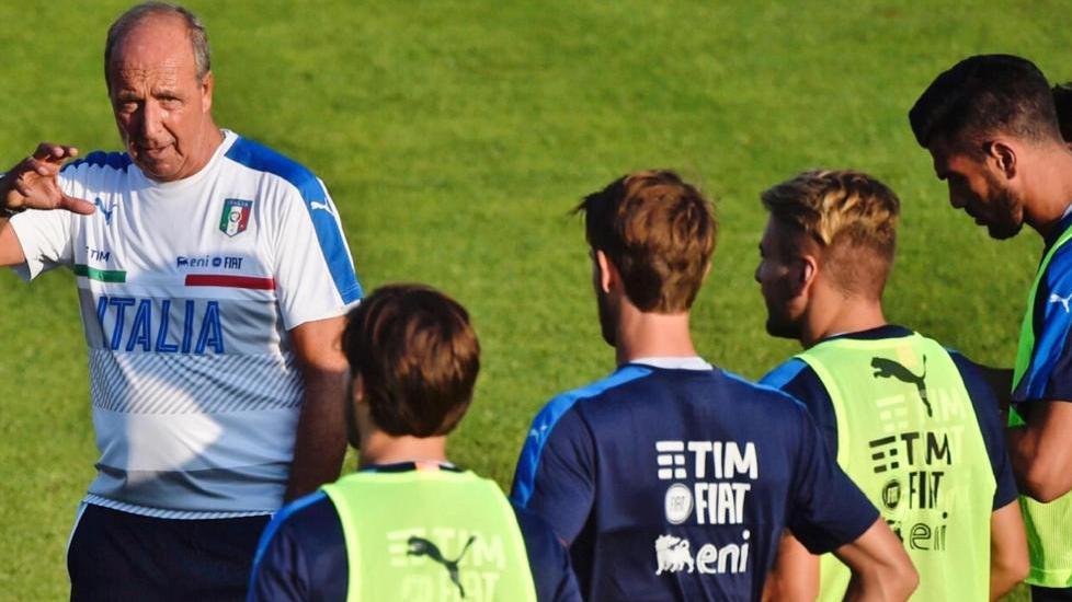De Rossi lascia il ritiro dell’Italia Contro Israele Verratti titolare